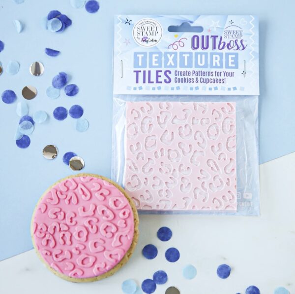 Sweet Stamp OUTboss Fondant Toppers - Image 10